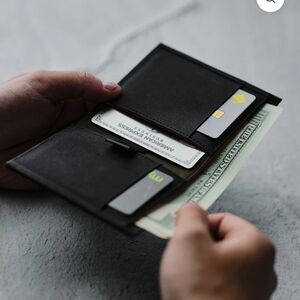 Alpaka Ark Bifold Cash Wallet Black